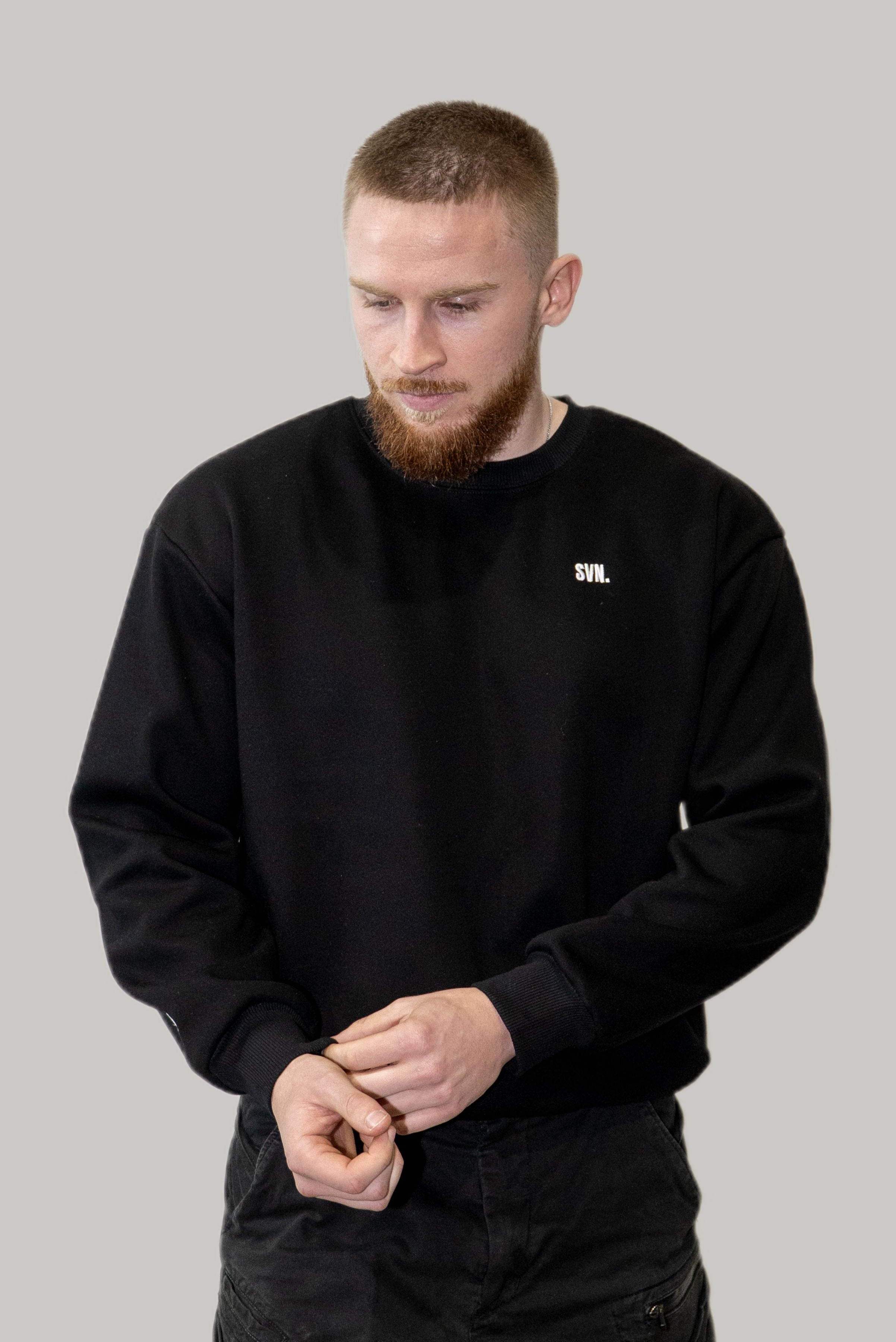 CORE 01. CREWNECK