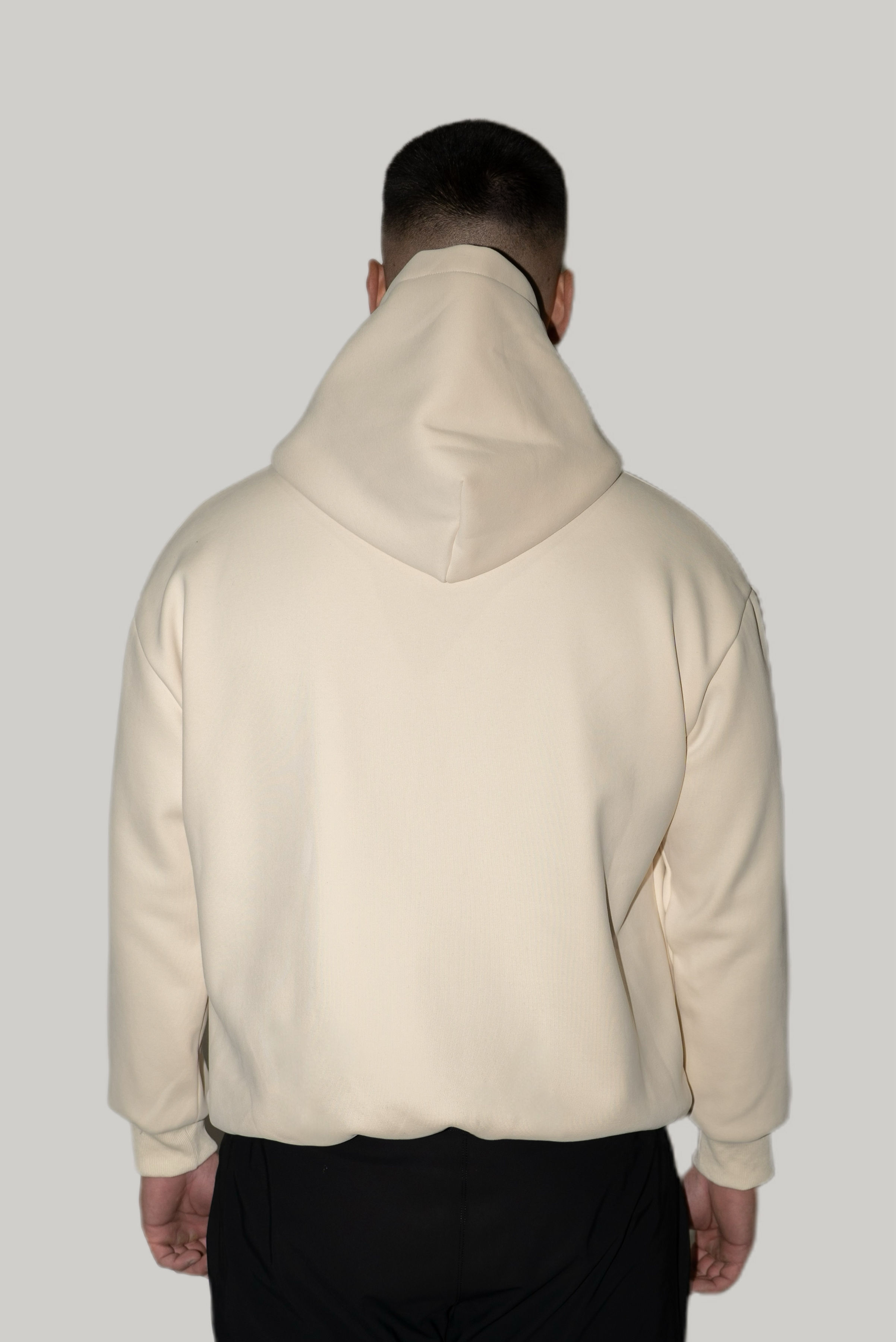 CORE 01. HOODIE